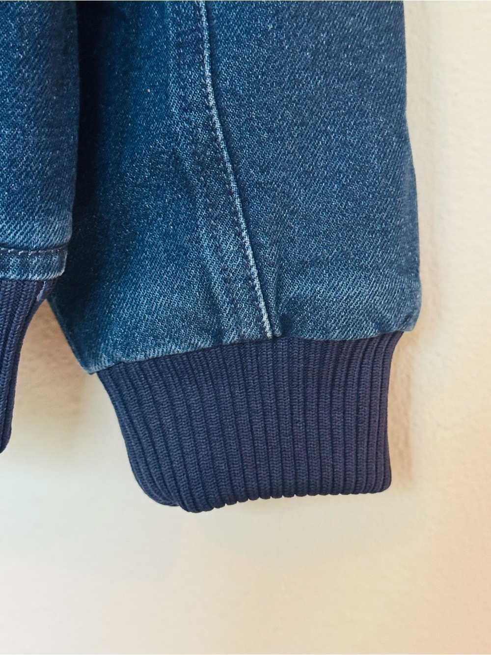Woman’s Carhartt Blue Denim Sherpa Collar Work Jacket - Picture 9 of 9